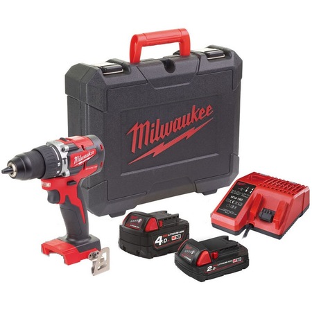 Milwaukee M18 CBLPD-422C — bormașină cu percuție profesională brushless, 18V, sistem M18